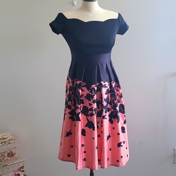 Dresses & Skirts - Butterfly dress